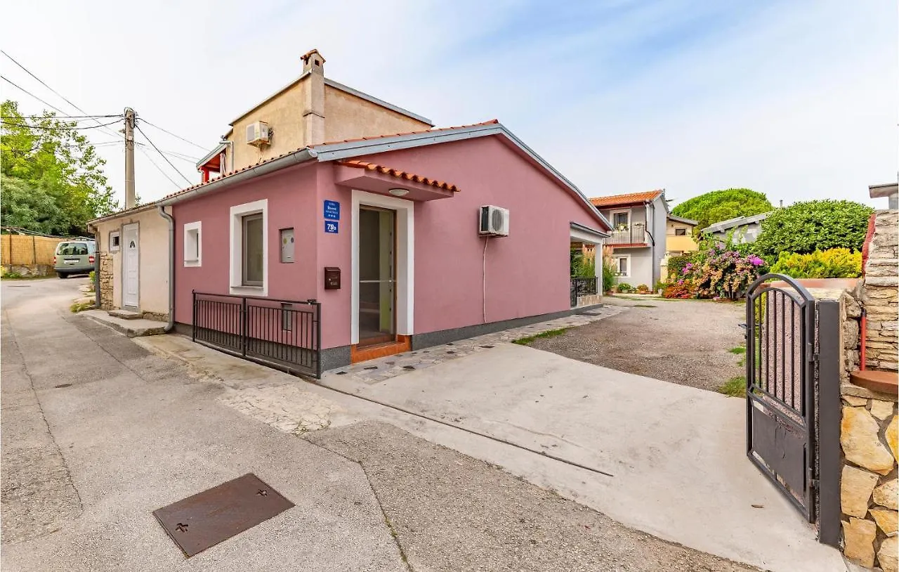 Nice Apartment In Premantura With Wifi Croazia