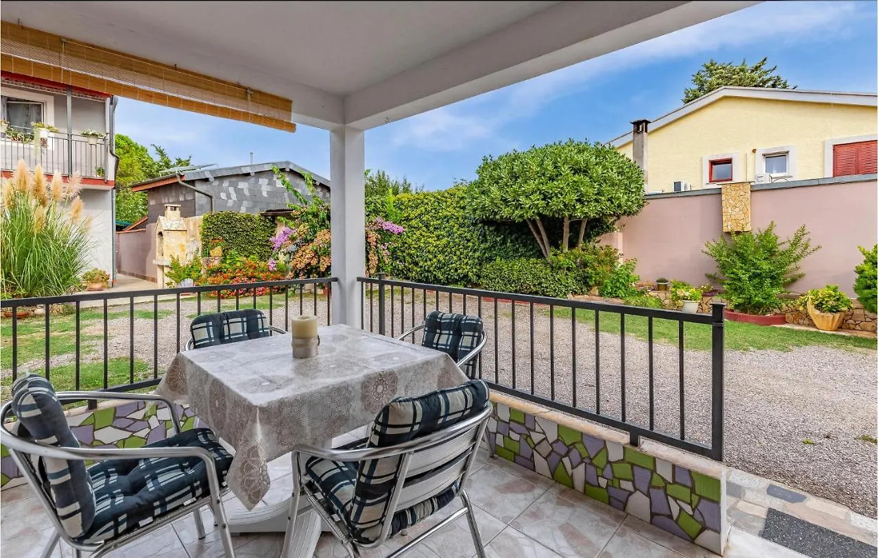 Nice Apartment In Premantura With Wifi